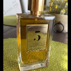 Духи Rosendo Mateu № 5 Floral, Amber, Sensual Musk от Rosendo Mateu Olfactive Expressions
