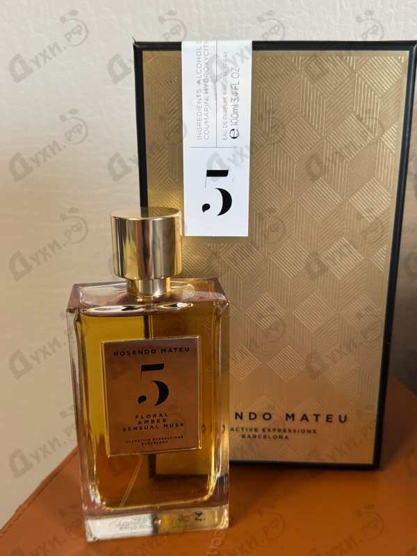 Парфюмерия Rosendo Mateu № 5 Floral, Amber, Sensual Musk от Rosendo Mateu Olfactive Expressions