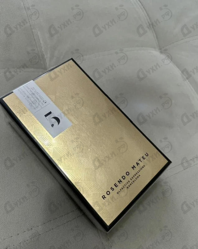 Духи Rosendo Mateu № 5 Floral, Amber, Sensual Musk от Rosendo Mateu Olfactive Expressions