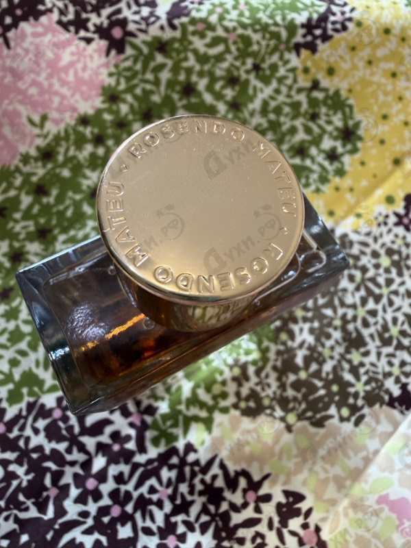 Духи Rosendo Mateu № 5 Floral, Amber, Sensual Musk от Rosendo Mateu Olfactive Expressions