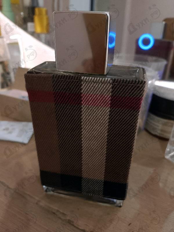 Купить London от Burberry