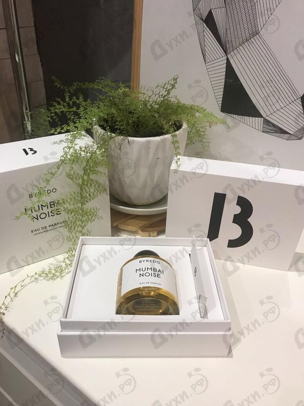 Парфюмерия Byredo Parfums Mumbai Noise