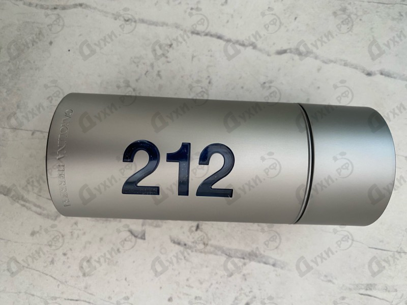 Парфюмерия Carolina Herrera 212