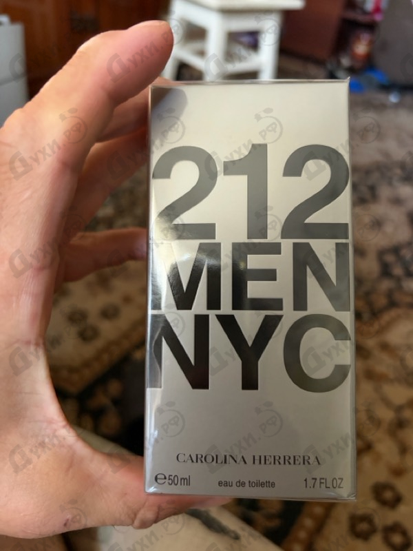 Купить Carolina Herrera 212