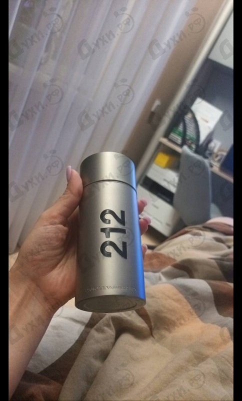 Парфюмерия Carolina Herrera 212