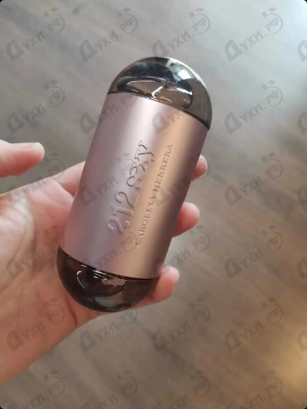 Парфюмерия Carolina Herrera 212  Sexy