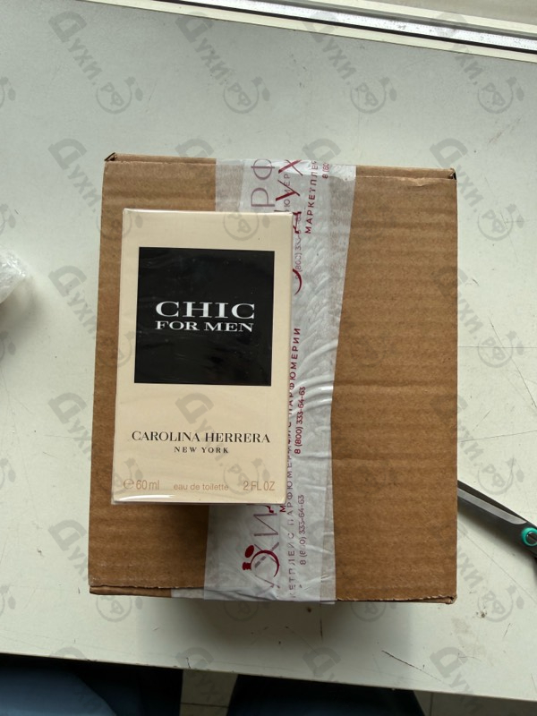 Духи Chic от Carolina Herrera