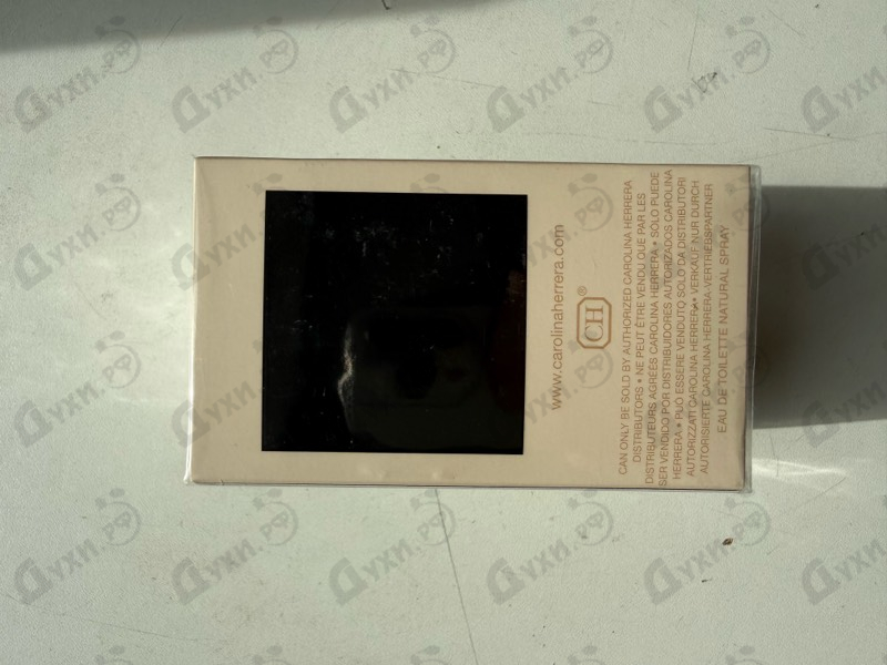 Духи Chic от Carolina Herrera