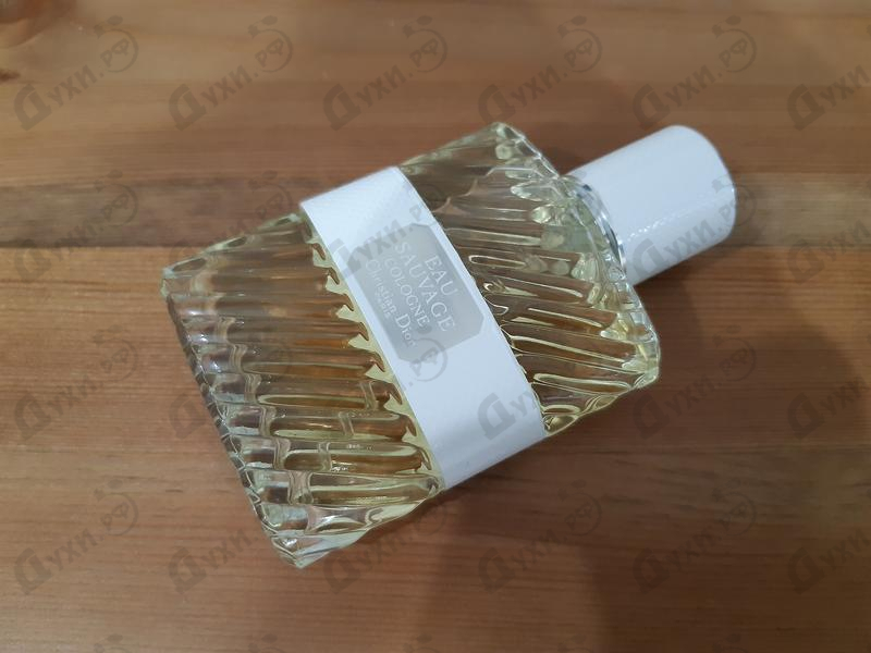 Парфюм Christian Dior Eau Sauvage Парфюмерия Eau Sauvage от Christian Dior