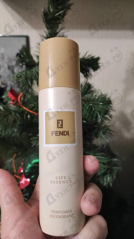 Парфюмерия Fendi Life Essence