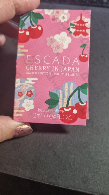 Парфюмерия Escada Cherry In Japan