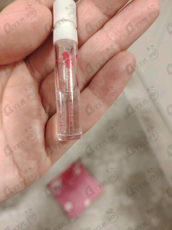 Парфюмерия Escada Cherry In Japan