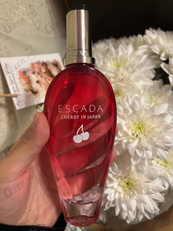 Духи Cherry In Japan от Escada