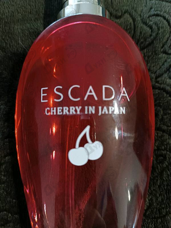 Духи Cherry In Japan от Escada