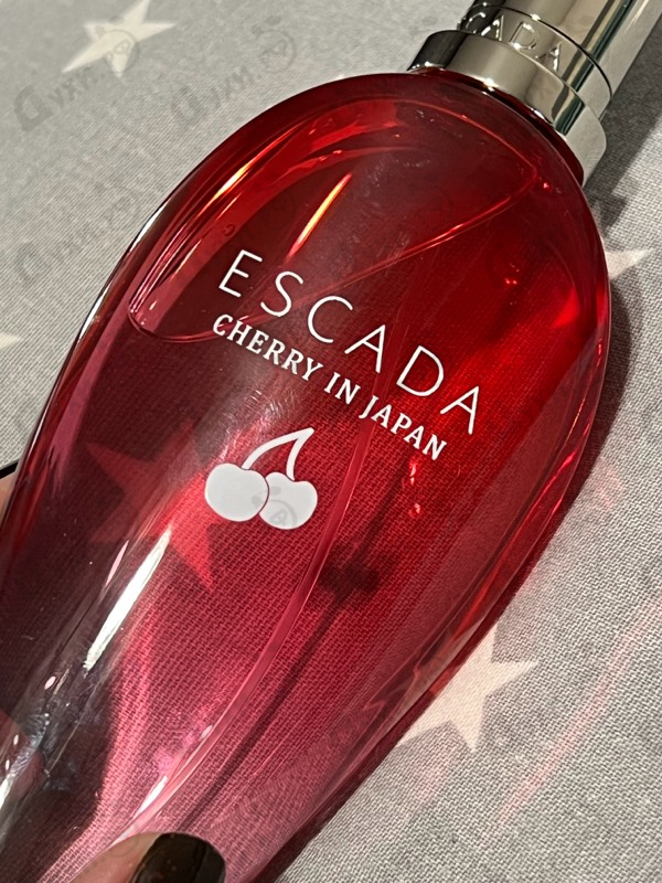 Купить Cherry In Japan от Escada