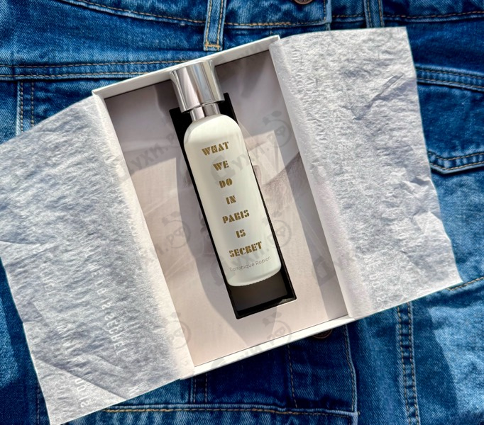 Духи What We Do In Paris Is Secret от A Lab on Fire