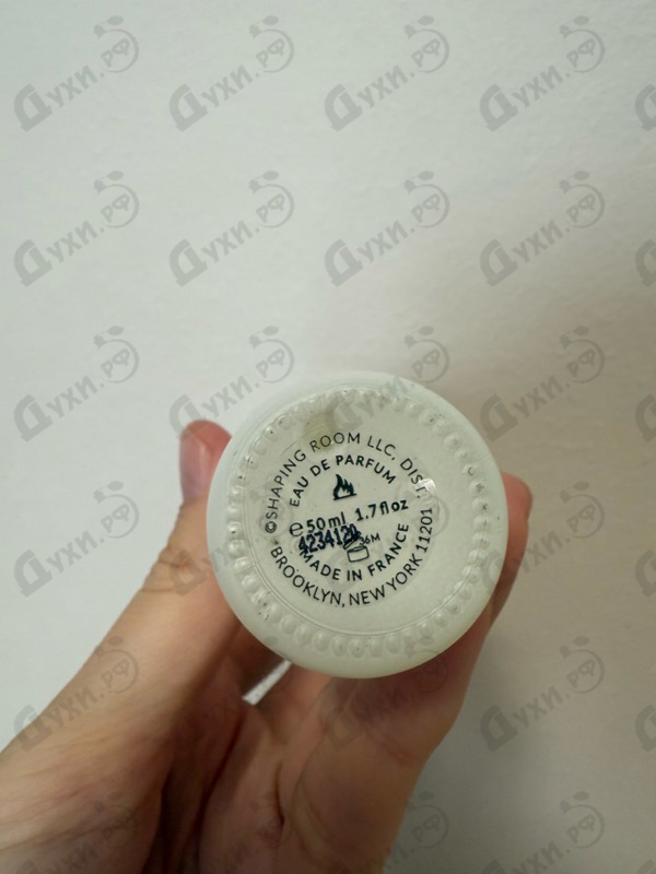 Парфюмерия What We Do In Paris Is Secret от A Lab on Fire