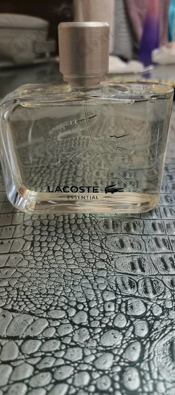 Духи Essential от Lacoste