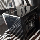 Отзыв Lalique Encre Noire