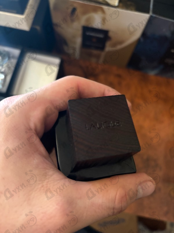 Парфюмерия Encre Noire от Lalique