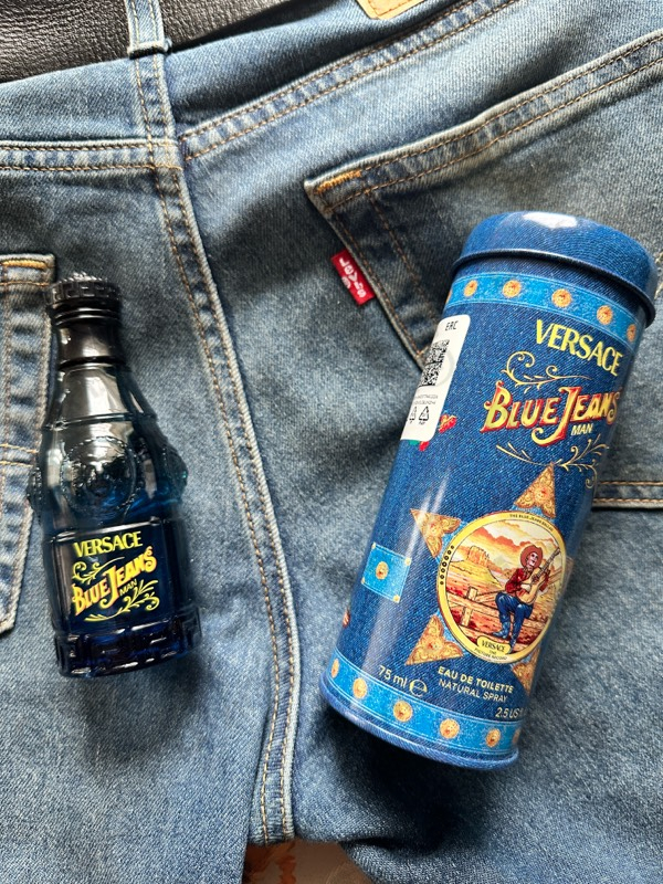 Купить Blue Jeans от Versace
