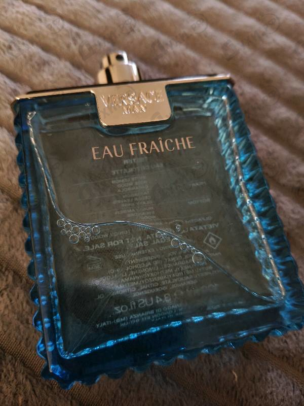 Духи Eau Fraiche от Versace