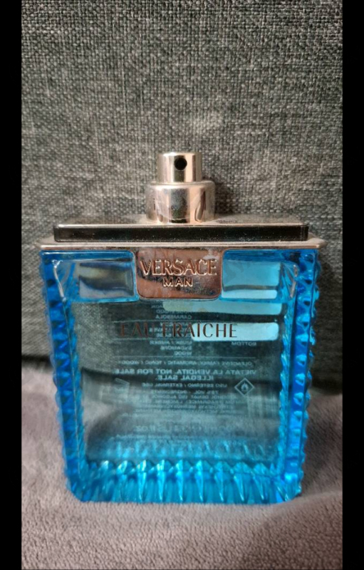 Духи Eau Fraiche от Versace