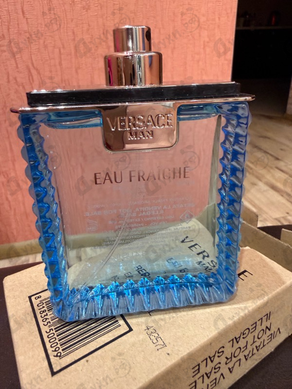 Парфюмерия Eau Fraiche от Versace
