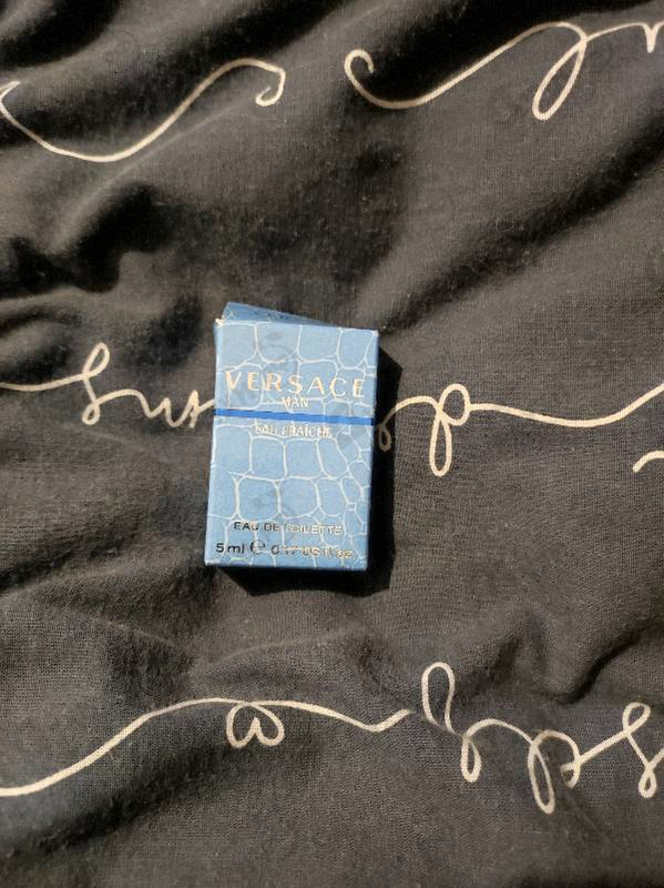 Духи Eau Fraiche от Versace