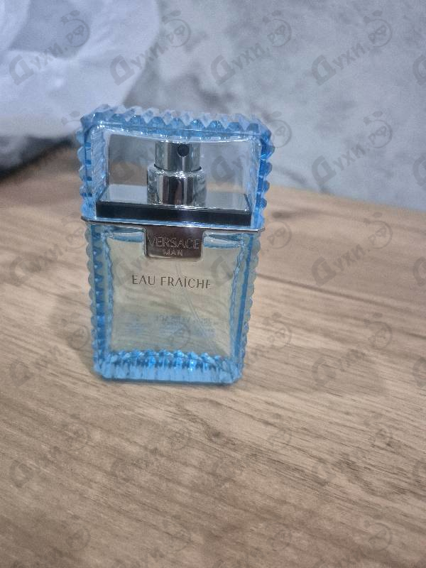 Духи Eau Fraiche от Versace