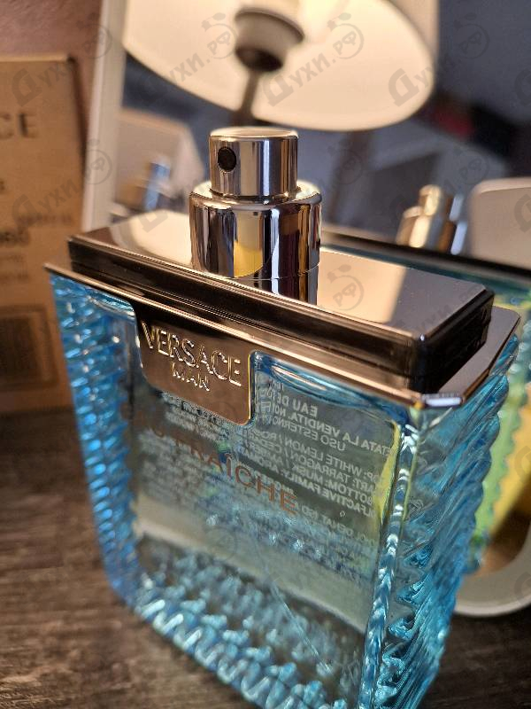 Парфюмерия Versace Eau Fraiche