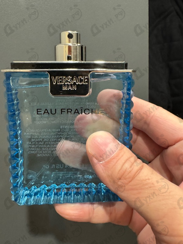 Парфюмерия Eau Fraiche от Versace