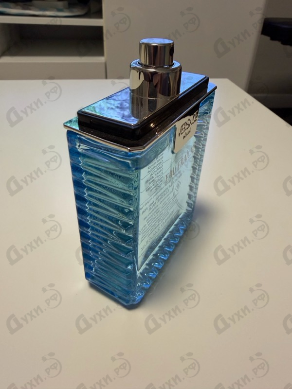 Духи Eau Fraiche от Versace