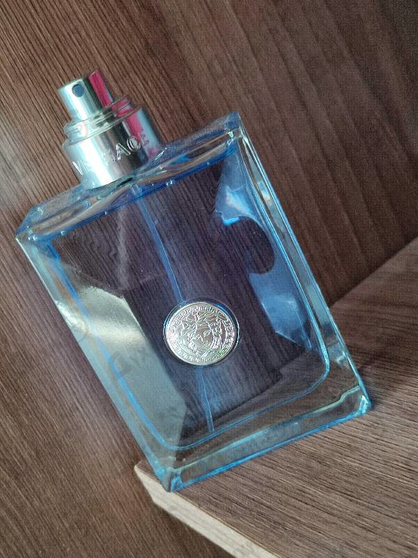 Парфюмерия Pour Homme от Versace