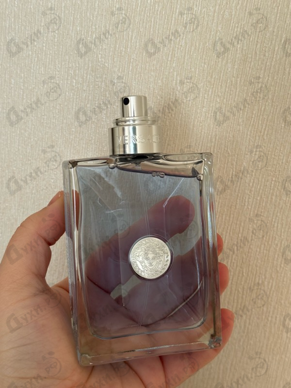 Парфюмерия Pour Homme от Versace