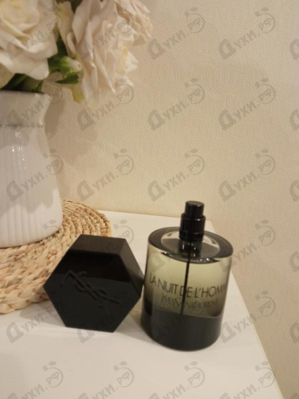 Парфюмерия La Nuit De L' Homme от Yves Saint Laurent
