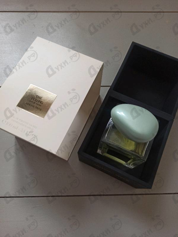 Парфюмерия The Yulong Soie De Nacre от Giorgio Armani