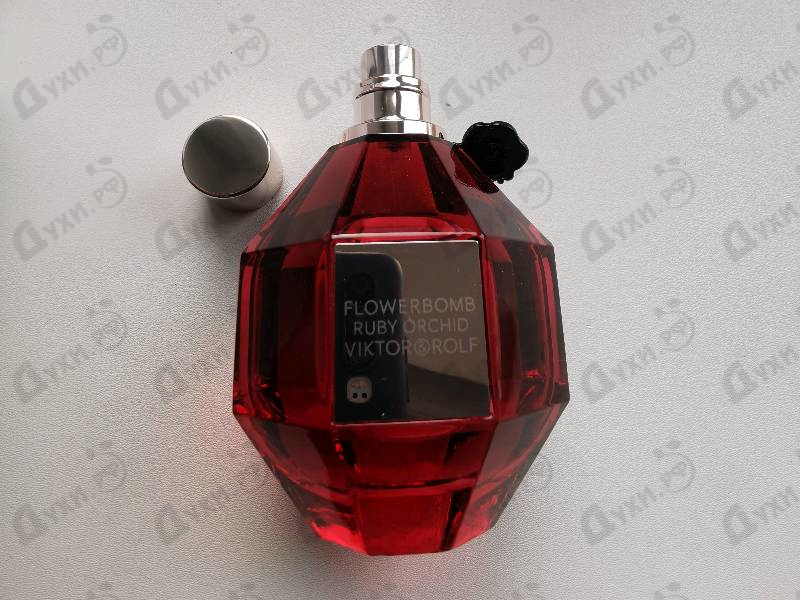 Парфюмерия Flowerbomb Ruby Orchid от Viktor & Rolf