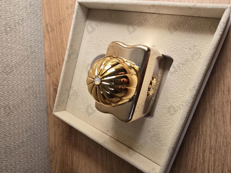 Купить Gold от Amouage