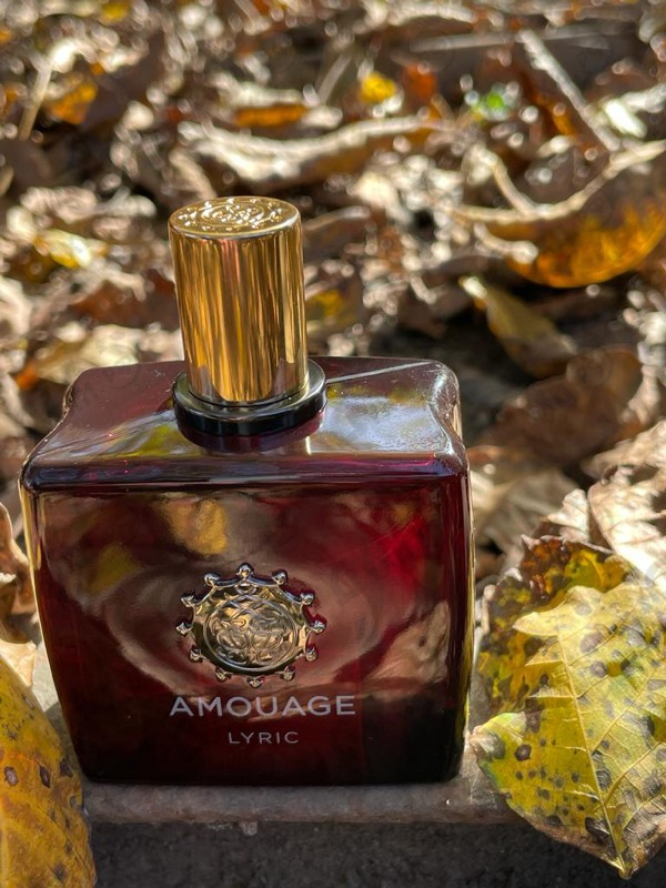 Парфюмерия Amouage Lyric