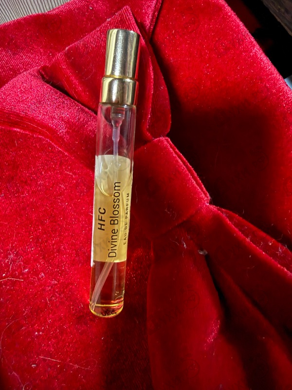 Духи Divine Blossom от Haute Fragrance Company