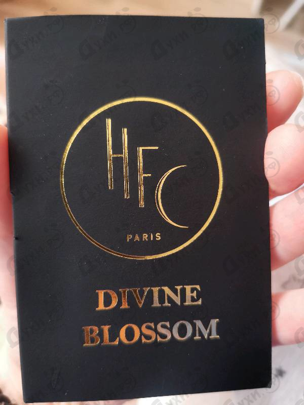 Парфюмерия Divine Blossom от Haute Fragrance Company
