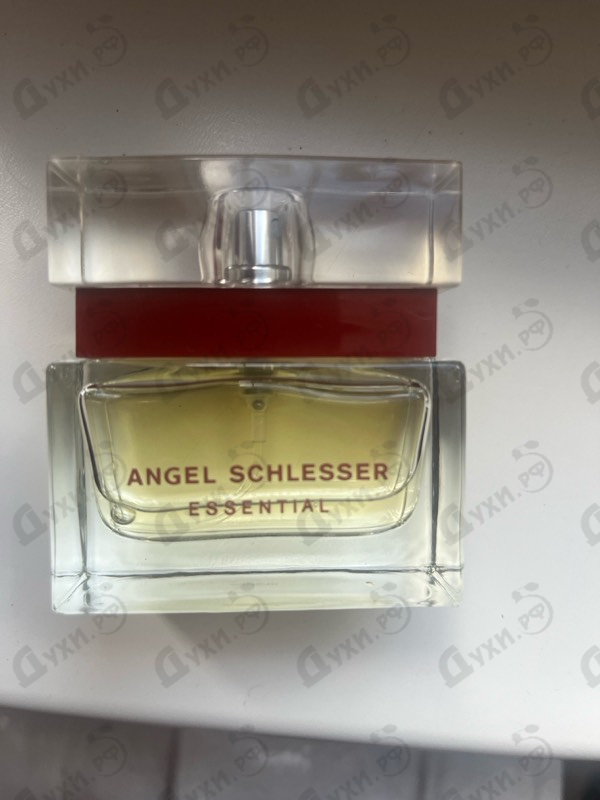 Духи Essential от Angel Schlesser