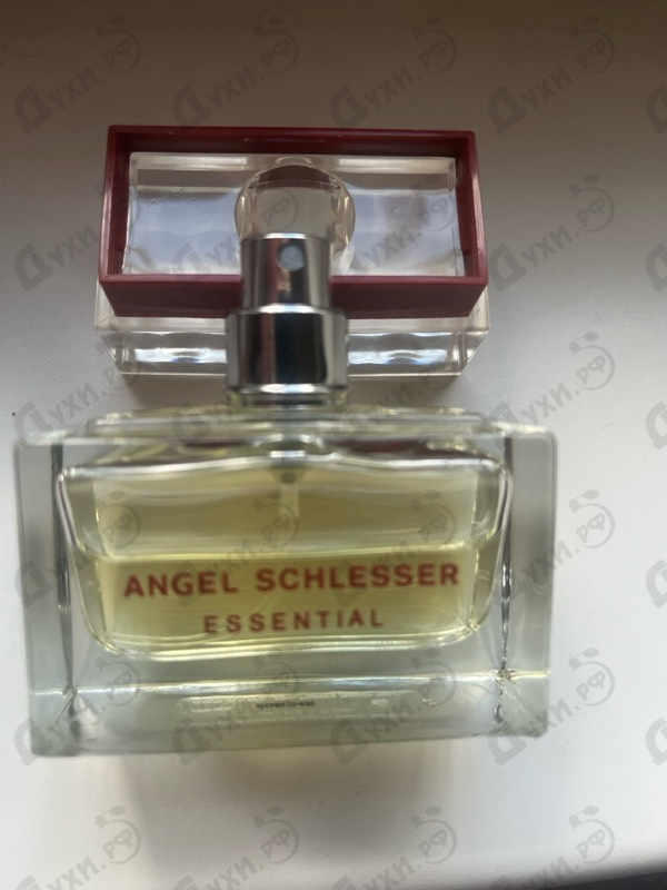 Парфюмерия Essential от Angel Schlesser