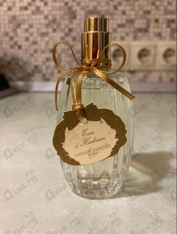 Духи Eau D'hadrien от Annick Goutal