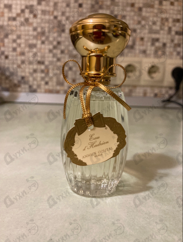 Духи Eau D'hadrien от Annick Goutal