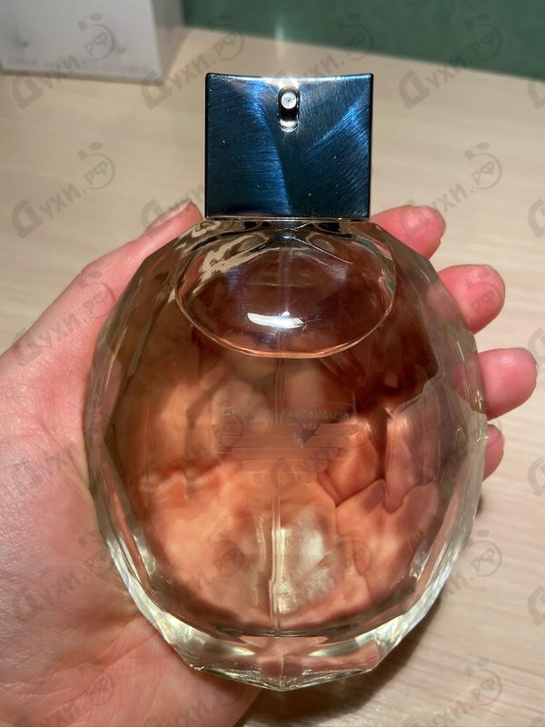 Парфюмерия Giorgio Armani Emporio Diamonds Парфюмерия Emporio Diamonds от Giorgio Armani