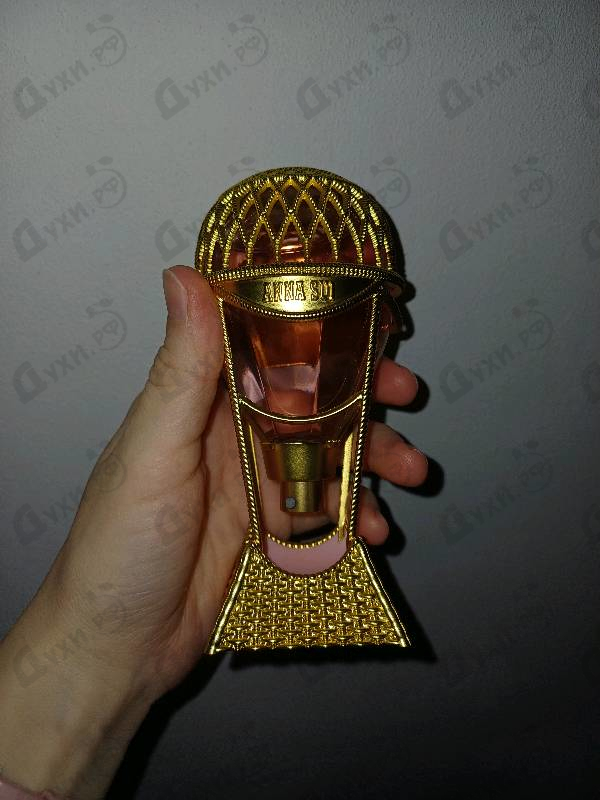 Духи Sky от Anna Sui