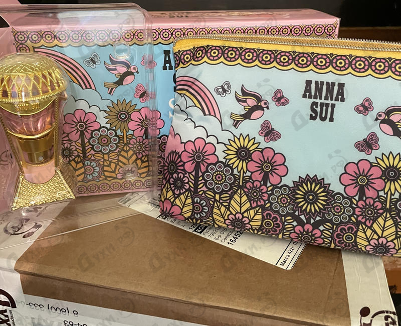 Духи Sky от Anna Sui