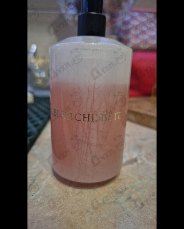 Духи Blanche Bete от Les Liquides Imaginaires